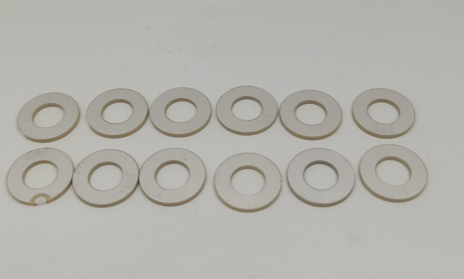 16b1bbf3 e7ad 4137 9a30 8947e0e3d87e